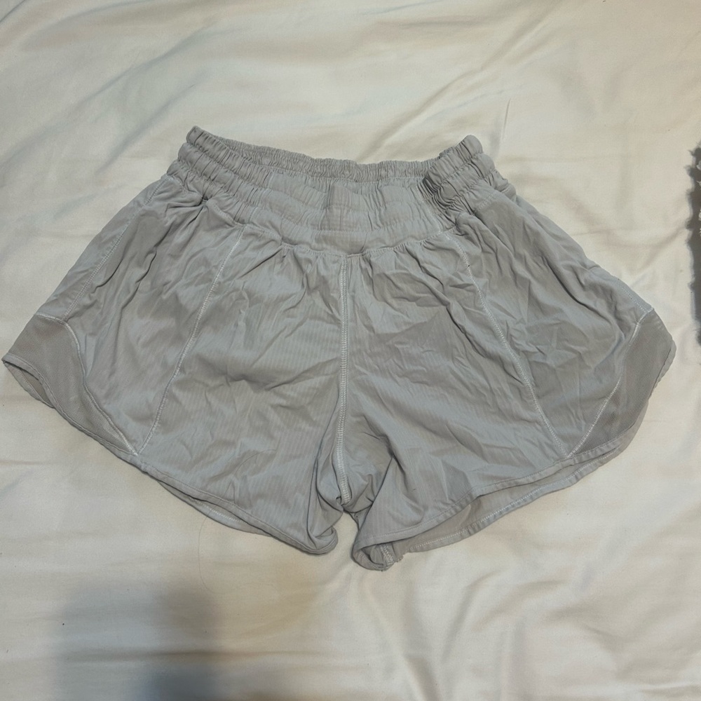 White lululemon shorts